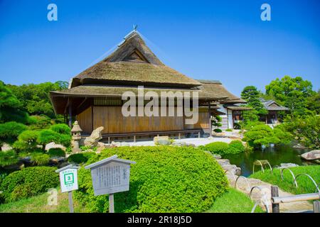 Maison roulée-Tei du jardin de Korakuen Banque D'Images