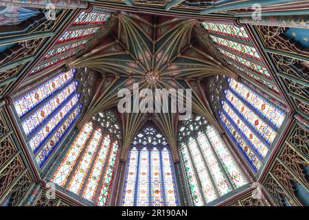 La tour Octagon et son latern, achevée en 1342 et l'une des merveilles de l'ingénierie médiévale, la cathédrale d'Ely, Ely, Cambridgeshire, Angleterre Banque D'Images