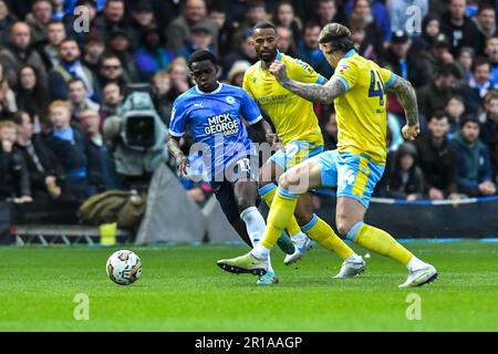 Peterborough, Royaume-Uni. 12th mai 2023. Kwame Poku (11 Peterborough-United) contesté par Aden Flint (44 Sheffield mercredi) lors de la Sky Bet League 1 jouer demi-finale 1st Leg entre Peterborough et Sheffield mercredi à London Road, Peterborough, le vendredi 12th mai 2023. (Photo : Kevin Hodgson | ACTUALITÉS MI) crédit : ACTUALITÉS MI et sport /Actualités Alay Live Banque D'Images