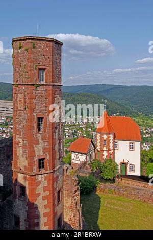 Forteresse de montagne avec tour d'escalier hexagonale et maison du commandant, quartier Neckargemuend de Dilsberg, quartier Rhin-Neckar, Bade-Wurtemberg Banque D'Images