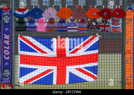 Glasgow, Royaume-Uni. 13th mai 2023. Lors du dernier match de la saison, les fans et la police des Rangers se préparent pour le match. Par accord, aucun fan celte ne sera autorisé dans le sol. Crédit : Findlay/Alay Live News Banque D'Images