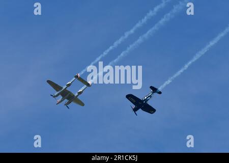 Zeltweg, Autriche - 03 septembre 2022 : spectacle aérien public en Styrie appelé Airpower 22, démonstration de vol avec deux avions de chasse de la Seconde Guerre mondiale, chance Vuy Banque D'Images
