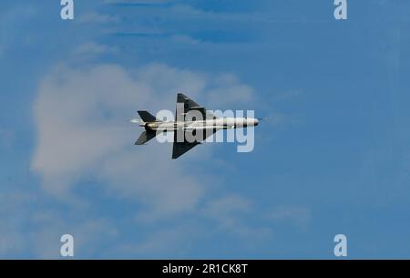 Zeltweg, Autriche - 03 septembre 2022 : spectacle aérien public en Styrie nommé Airpower 22, avion de chasse Sukhoi SU-22 Banque D'Images