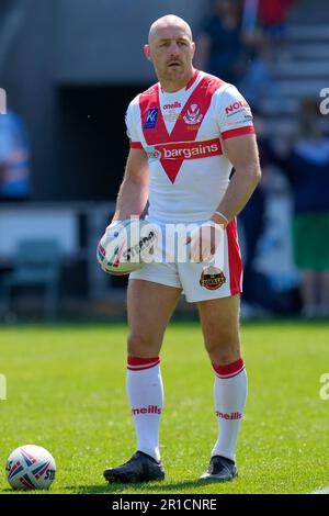 St Helens, Royaume-Uni. 13th mai 2023. James Roby #9 de St. Helens se réchauffe avant sa 532'ème apparition pour Saints The Betfred Super League Round 12 Match St Helens vs Salford Red Devils au stade Totally Wicked, St Helens, Royaume-Uni, 13th mai 2023 (photo de Steve Flynn/News Images) à St Helens, Royaume-Uni le 5/13/2023. (Photo de Steve Flynn/News Images/Sipa USA) crédit: SIPA USA/Alay Live News Banque D'Images