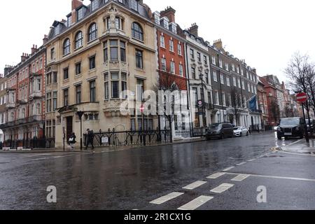 harley Street london, UK Street après la douche à effet pluie Banque D'Images