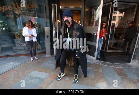 Liverpool, Royaume-Uni. 13th mai 2023. Le groupe croate Lay 3 quitte l'hôtel Novotel et va à la Bank Arena pour le retour avant la dernière nuit à l'Eurovision à Liverpool, Croatie sur 13. Mai 2023. Photo: Sanjin Strukic/PIXSELL crédit: Pixsell/Alay Live News Banque D'Images