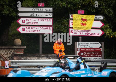 Ambiance, marshall, commissaire de piste, lors de la manche 2nd de la Sprint Cup par Funyo Sportproto 2023, de 12 mai à 14, 2023 sur le circuit de Pau-ville, à Pau, France - photo Antonin Vincent/DPPI crédit: DPPI Media/Alay Live News Banque D'Images