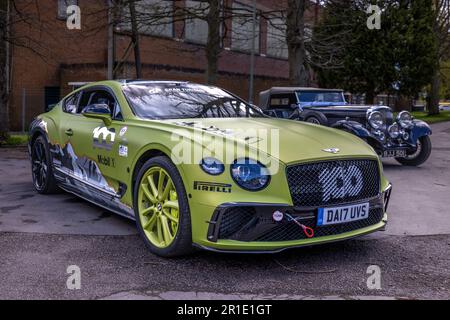 2017 Pikes Peak Bentley Continental GT ‘D Acior 17UVS’ en exposition au Scramble d’avril qui s’est tenu au Bicester Heritage Centre le 23 avril 2023. Banque D'Images