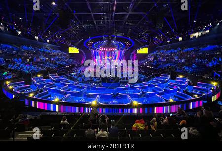 Liverpool, Royaume-Uni. 13th mai 2023. Vue de la scène avant la finale du concours Eurovision de la chanson (ESC) 67th à la M&S Bank Arena. Credit: Peter Kneffel/dpa/Alay Live News Banque D'Images