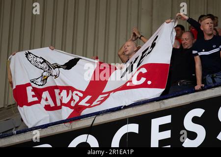 Bolton, Royaume-Uni. 13th mai 2023Barnsley les fans de la F.C pendant la Sky Bet League 1 jouent demi-finale 1st jambe entre Bolton Wanderers et Barnsley à l'Université de Bolton Stadium, Bolton le samedi 13th mai 2023. (Photo : Mike Morese | MI News) Credit: MI News & Sport /Alay Live News Banque D'Images