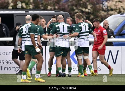 Ealing. Royaume-Uni. 13 mai 2023. Ealing Trailfinders V Jersey Reds RFU Championship Cup final. Club de sport Trailfinders. Ealing. Les joueurs de Ealing célèbrent leur première tentative lors du match de rugby final de la coupe de championnat Ealing Trailfinders V Jersey Reds RFU. Banque D'Images