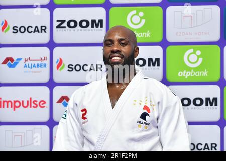 Teddy Riner (FRA) a gagné un match pour les Championnats du monde de judo Doha 2023 - photo David Damnjanovic / Alamy Banque D'Images