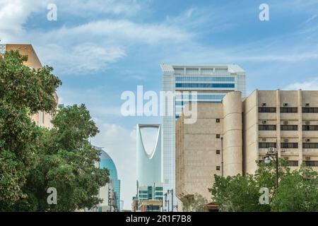 Bâtiments modernes dans le centre-ville de Riyad, Arabie Saoudite Banque D'Images