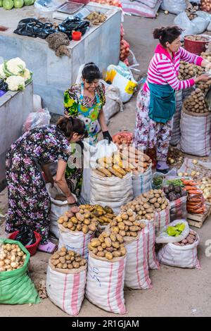 SAMARKAND, OUZBÉKISTAN - 10 MAI 2019 : Siab Bazar dans le centre de Samarkand, Ouzbékistan Banque D'Images