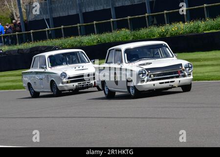 Kerry Michael, Mark Blundell, Ford Lotus Cortina Mk1, Ollie Streek, Jake Hill, Ford Lotus Cortina Mk1, Jim Clark Trophée, une quarante cinq minutes, deux driv Banque D'Images