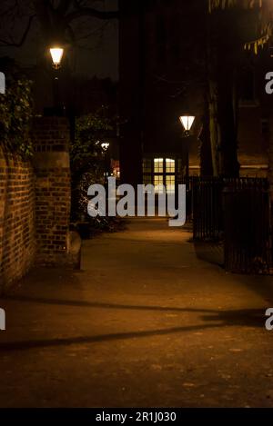 Rue de nuit, South Kensington, SW7, Londres Banque D'Images