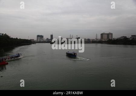 Coyclone Mocha 14may2023 Dhaka Bangladesh, le ciel de la capitale a été couvert en raison de l'impact du cyclone Mocha. C'est la vue du matin de Hati Banque D'Images