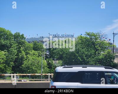 Nova York, États-Unis. 14th mai 2023. (SPO) rayons TB vs NY Yankees pour LE BASEBALL MLB. 14 mai 2023, New York, Etats-Unis: Mouvement des fans pour le match entre TB Rays et NY Yankees dans la Ligue majeure de baseball (MLB), au Yankee Stadium, situé dans le Bronx à New York. Credit: Leco Viana/Thenews2 (Credit image: © Leco Viana/TheNEWS2 via ZUMA Press Wire) USAGE ÉDITORIAL SEULEMENT! Non destiné À un usage commercial ! Crédit : ZUMA Press, Inc./Alay Live News Banque D'Images