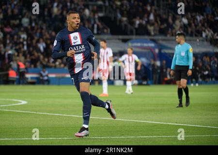 Julien Mattia / le Pictorium - Paris Saint Germain accueillera AC Ajaccio au Parc des Princes, 13 mai 2023 - 13/05/2023 - France / Ile-de-France (région) / Paris - Kylian Mbappe lors du match entre Paris Saint Germain et AC Ajaccio au Parc des Princes, 13 mai 2023. Banque D'Images