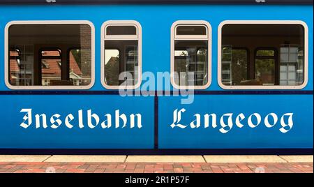 Voiture du chemin de fer de l'île Langeoog, Langoog, îles de la Frise orientale, Basse-Saxe, Allemagne Banque D'Images