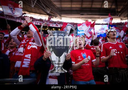 Londres, 25.05.2013, Wembley FCB fans Borussia Dortmund - FC Bayern München Champions League finale der Herren Copyright (nur für journalistische Zwec Banque D'Images