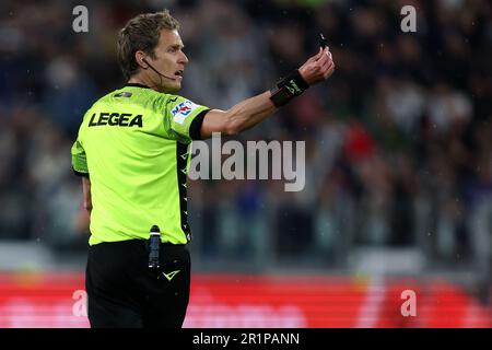 Turin, Italie. 14th mai 2023. L'arbitre officiel Daniele Chiffi gestes pendant la série A match entre Juventus FC et nous Cremonese au stade Allianz sur 14 mai 2023 à Turin, Italie . Credit: Marco Canoniero / Alamy Live News Banque D'Images