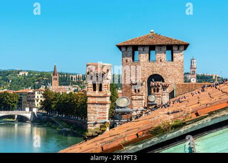 Célèbre château médiéval de Castelvecchio à Vérone, Italie Banque D'Images