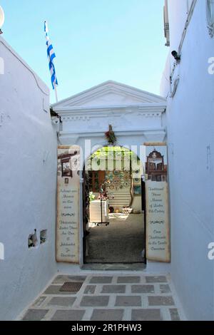 Entrée traditionnelle à une maison sur Lindos, Rhodes, Grèce Banque D'Images