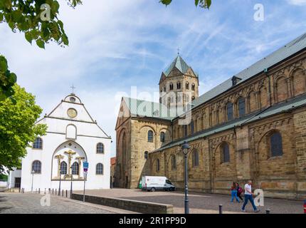 Osnabrück, église Gymnasialkirche, cathédrale Dom St. Peter in Osnabrücker Land, Niedersachsen, Basse-Saxe, Allemagne Banque D'Images