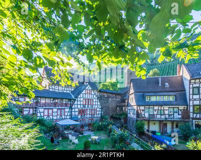 Bacharach, vieille ville, maisons à colombages, région de Malerwinkel dans le Rheintal, Rhénanie-Palatinat, Allemagne Banque D'Images