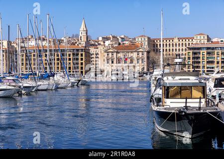 Vieux Port avec hôtel de ville, Marseille, Provence-Alpes-Côte d'Azur, France, Banque D'Images