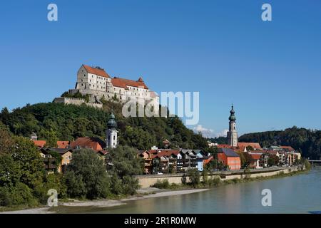 Allemagne, Bavière, haute-Bavière, Altötting Comté, Burghausen, Château de Burghausen, vieille ville, rivière Salzach Banque D'Images