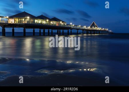 Jetée de Heringsdorf, île d'Usedom, Mecklembourg-Poméranie occidentale, Allemagne Banque D'Images