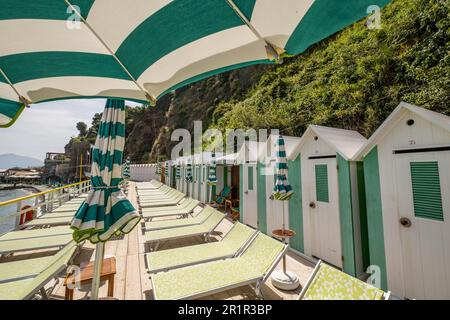 La Canzone del Mare baignade établissement sur Capri, île de Capri, Golfe de Naples, Campanie, Italie, Europe Banque D'Images