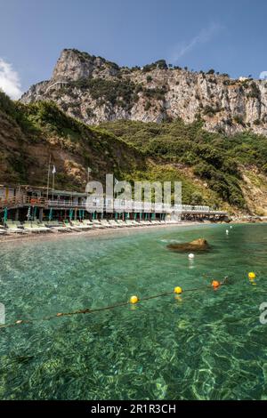 La Canzone del Mare baignade établissement sur Capri, île de Capri, Golfe de Naples, Campanie, Italie, Europe Banque D'Images