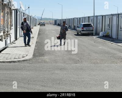 ADIYAMIN, TURQUIE - 4 MAI 2023 - ville à conteneurs construite pour les personnes déplacées du tremblement de terre de février, Adiyaman, Turquie Banque D'Images