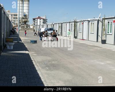 ADIYAMIN, TURQUIE - 4 MAI 2023 - ville à conteneurs construite pour les personnes déplacées du tremblement de terre de février, Adiyaman, Turquie Banque D'Images