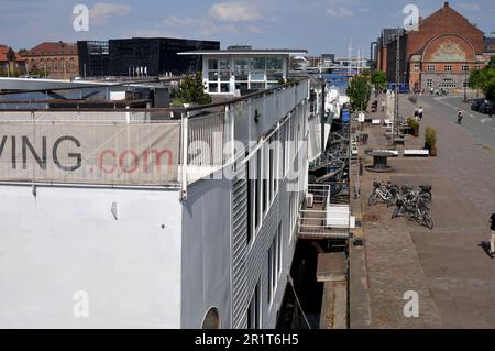 15 mai,2023/ HotelCPH vue vivante de la mariée de langro et de la bibliothèque royale noire de dimond et du canal de Copenhague capitale danoise Copenhague Danemark. (Photo.Francis Joseph Dean/Dean Pictures) Banque D'Images