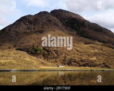 Barrisdale Bay et Carn Mairi, Beinn Buidhe d'Eilean Choinnich, Knoydart, Écosse Banque D'Images