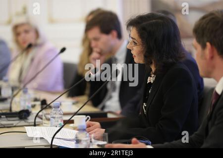 Zagreb, Croatie. 15th mai 2023. Le ministre des Affaires étrangères Hadja Lahbib en photo lors d'une réunion bilatérale lors d'une visite de travail du ministre belge des Affaires étrangères dans la région des Balkans, le lundi 15 mai 2023, à Zagreb, en Croatie. BELGA PHOTO VIRGINIE LEFOUR crédit: Belga News Agency/Alay Live News Banque D'Images