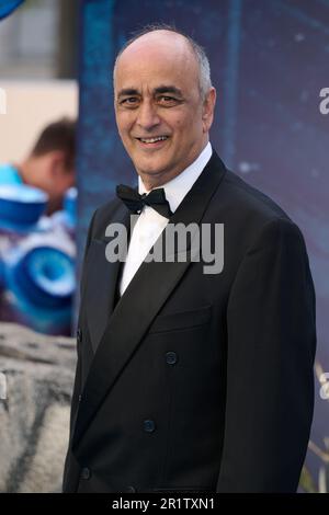 Londres, Royaume-Uni . 15 mai 2023 . Art Malik photographié à la première britannique de la petite Sirène qui s'est tenue à l'Odeon Luxe Leicester Square. Crédit : Alan D West/Alay Live News Banque D'Images