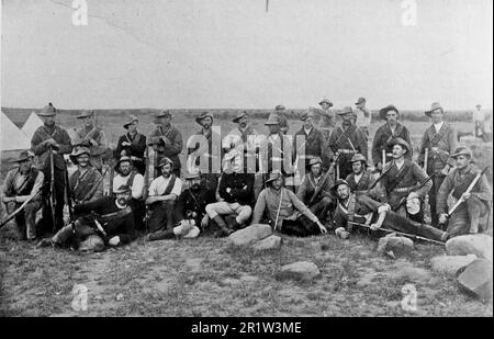 La guerre des Boers, également connue sous le nom de Seconde Guerre des Boers, la guerre sud-africaine et la guerre des Anglo-Boers. Cette image montre: Défenseurs de Kimberley: Grand Peakman et parti, volontaires de Kimberley. Photo originale de “Marine et Armée”, C1900. Banque D'Images