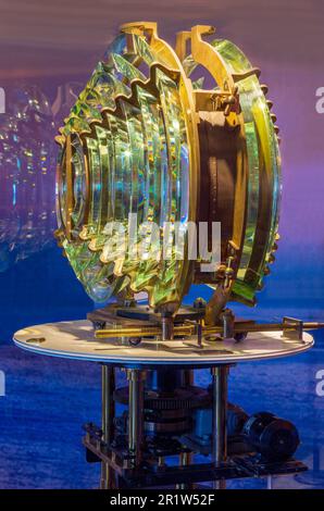 Angels Gate Lighthouse Lens, Los Angeles Maritime Museum, San Pedro, Californie du Sud, États-Unis Banque D'Images