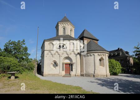 Chapelle romane de Matthias construite au 13th siècle à Kobern, Kobern-Gondorf, Basse-Moselle, Moselle, Rhénanie-Palatinat, Allemagne Banque D'Images