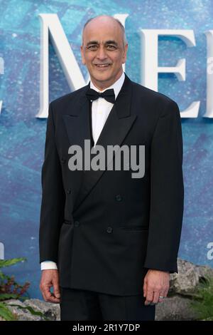 Londres, Royaume-Uni . 15 mai 2023 . Art Malik photographié à la première britannique de la petite Sirène qui s'est tenue à l'Odeon Luxe Leicester Square. Crédit : Alan D West/Alay Live News Banque D'Images