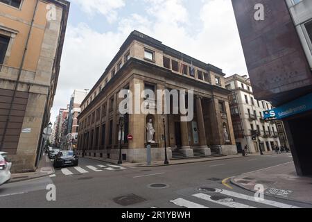 La bibliothèque publique de Jovellanos est située à Gijon, dans les Asturies, en Espagne Banque D'Images