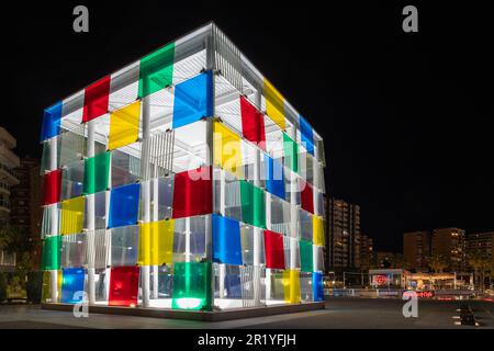 Le Centre Pompidou Malaga, dépendance du musée de Paris, Paseo del Muelle Uno, Malaga, Espagne Banque D'Images