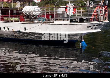 Navire à vapeur Sir Walter Scott sur Loch Katrine, Écosse Banque D'Images