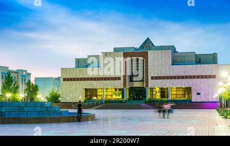 NUKUS, OUZBÉKISTAN - Mai 6, 2019 : Musée d'art d'état de la République du Karakalpakstan à Nukus (Ouzbékistan) Banque D'Images