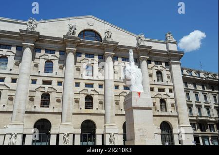 Milan Italie 13 juin 2013:Palazzo minuit siège de la bourse de Milan Banque D'Images